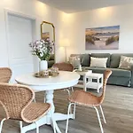 Haus Nordseebrandung 3 * 쿡스하펜
