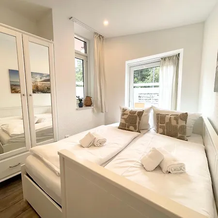 Haus Nordseebrandung 3 *